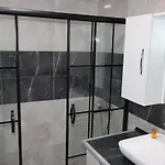Hera House Apartment