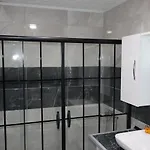 Hera House Apartment