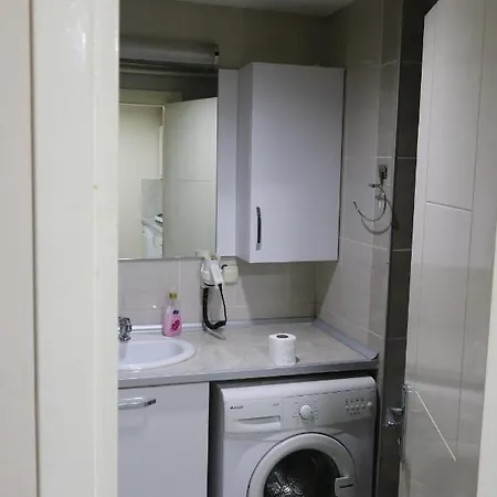 Hera House Apartment